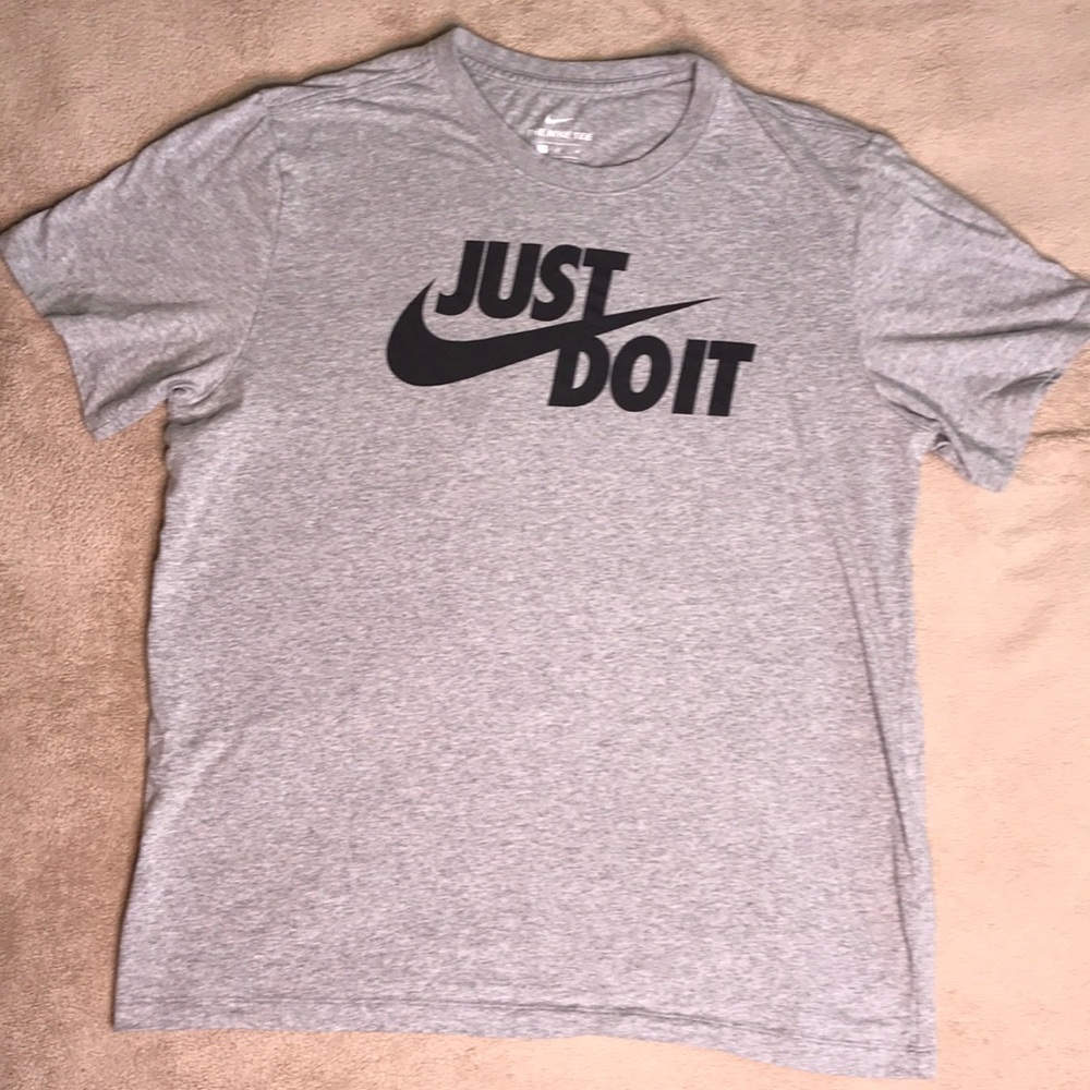 Classic Nike Tee